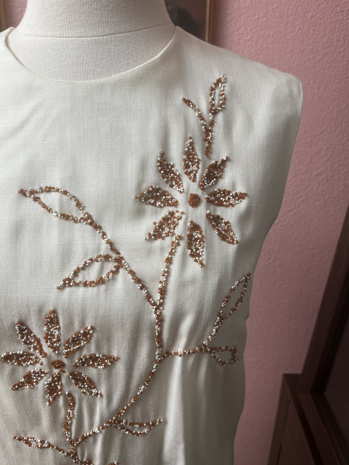 Vintage 60s Charlotte Cream Shift Dress w/ glittery gold design | Size L