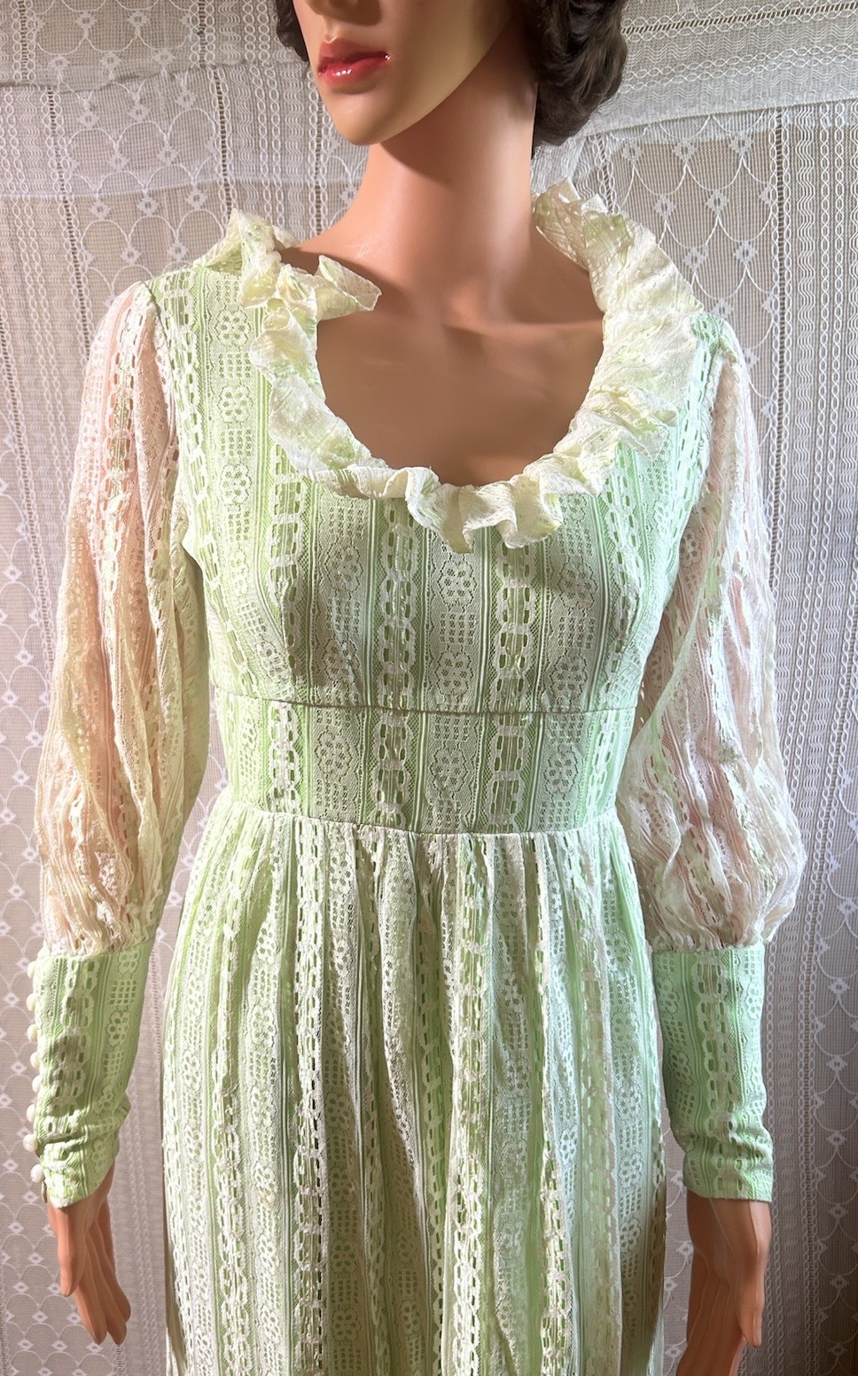 Vintage 1970s Prairie Dress Victorian Lace Folklore Cottagecore Lime Maxi S 27W