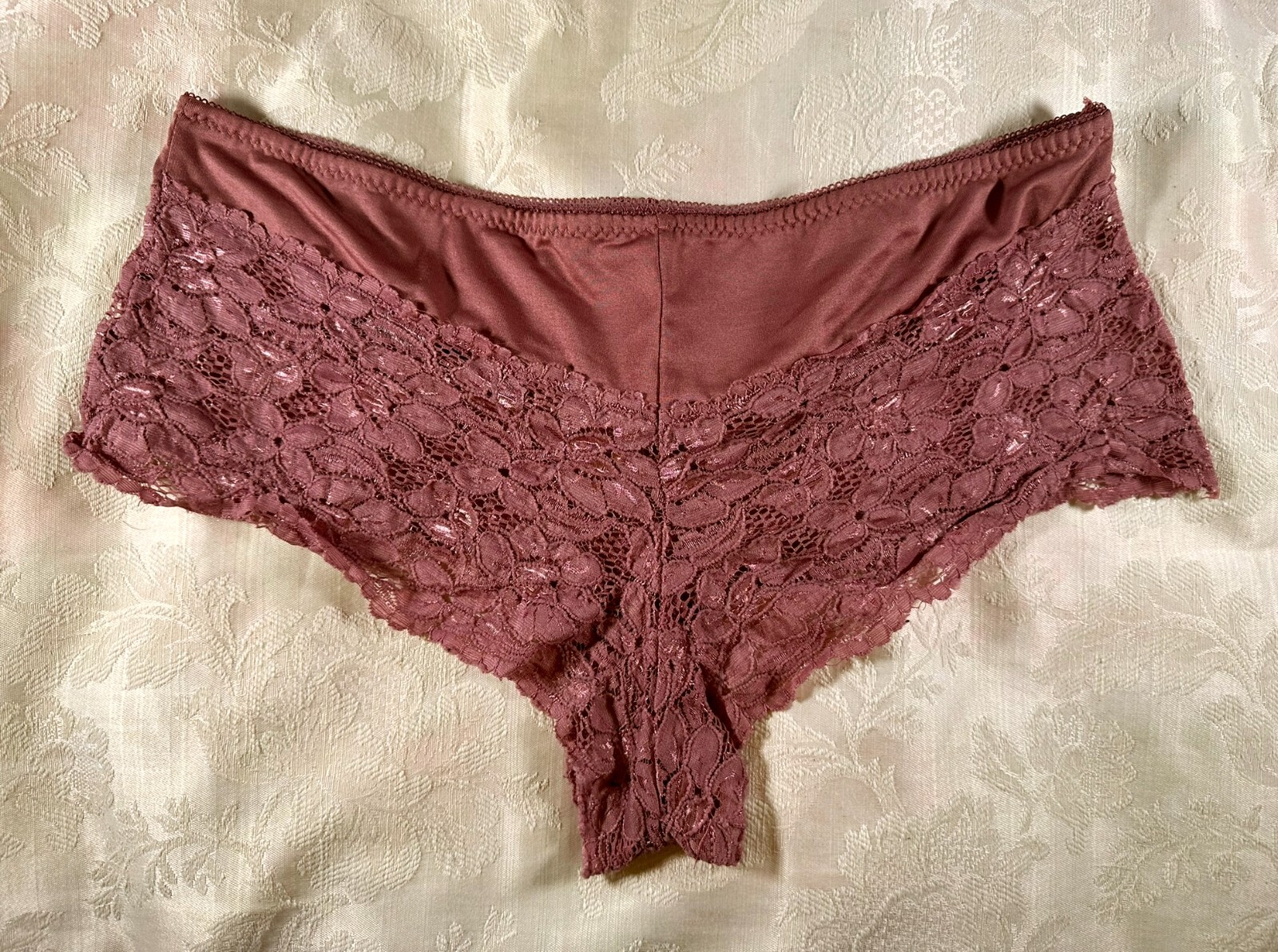 Vintage PRIMA VALENTINA Lace Trimmed Hipster Panties Size 2X Dark Rose Pink