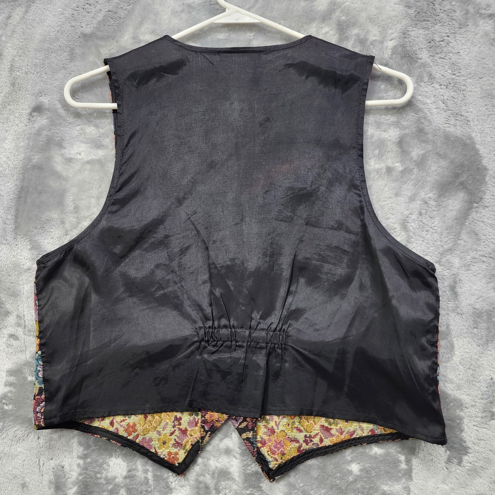 Vintage Amy Byer Vest Womens L Multicolor Floral Tapestry Knit Sleeveless Boho