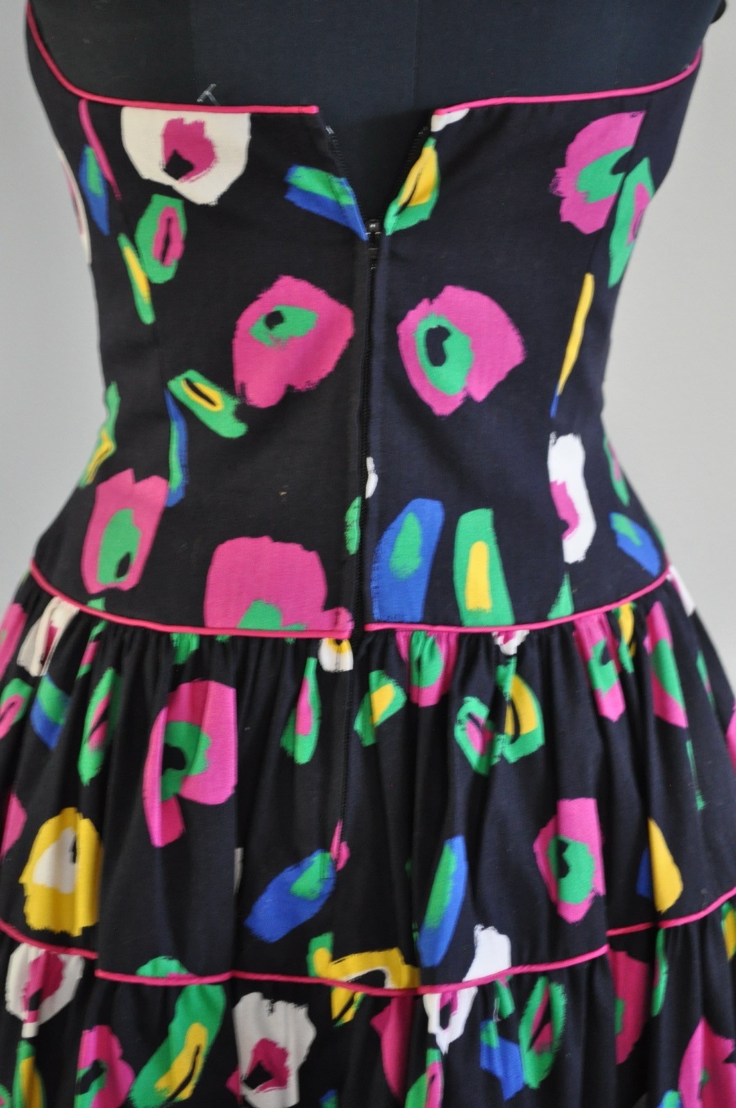 Vintage Prom Dress 1980’s AJ Bari Size 8 Black with Geometric Pattern Drop Waist