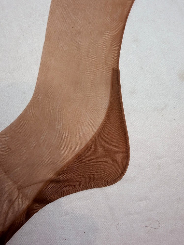 Triumph Outsize flat knit full fashioned vintage stockings sz 10 L 2prs