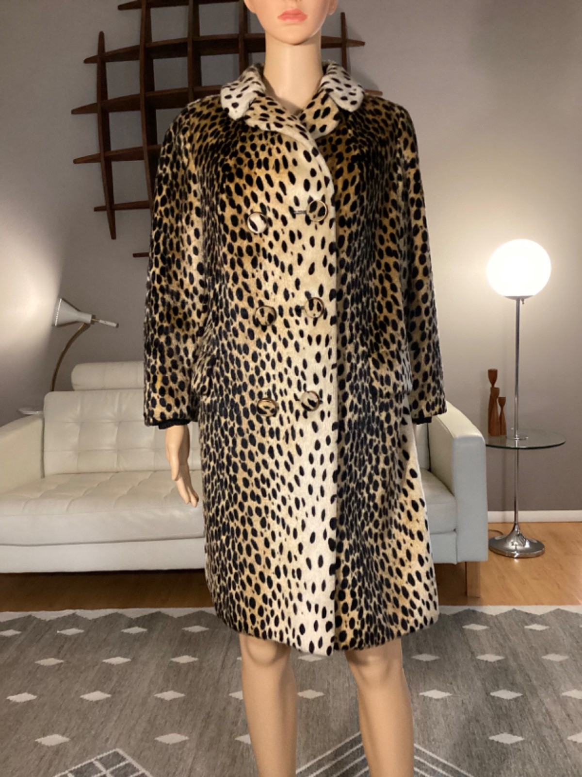 Vintage 60’s Faux Leopard Cheeta Fur Coat Old Hollywood Chita Sportowne