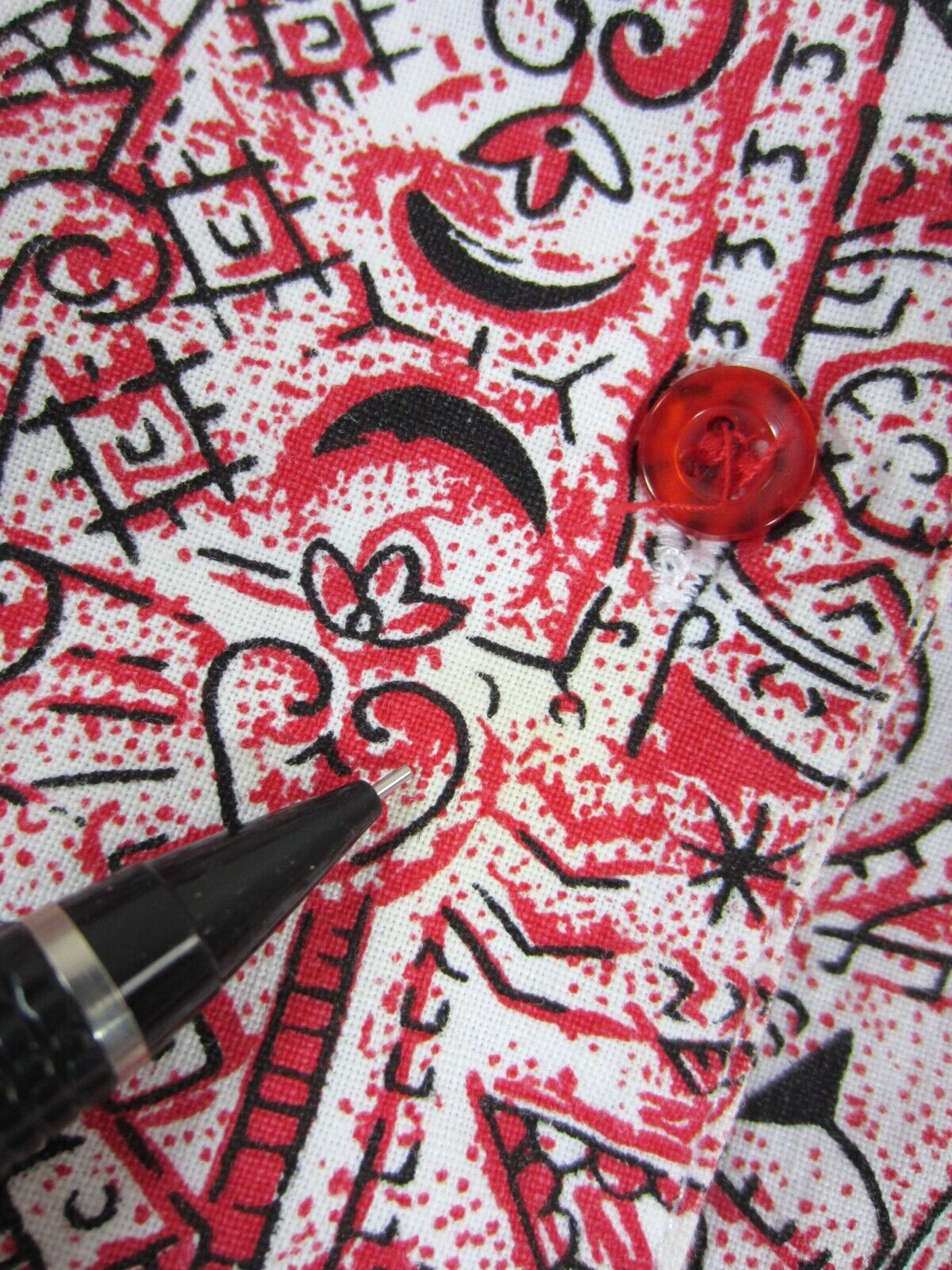 Vintage 80s Graphic Print Art Shirt Women MED Boxy AOP Doodles