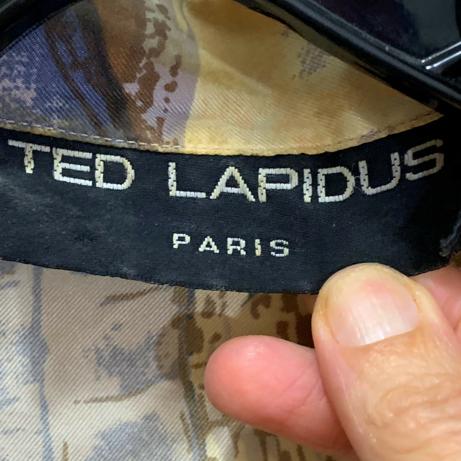 VTG Ted Lapidus Paris Top Sz Small, 100% Silk, Button Up, Long Sleeve, Artsy