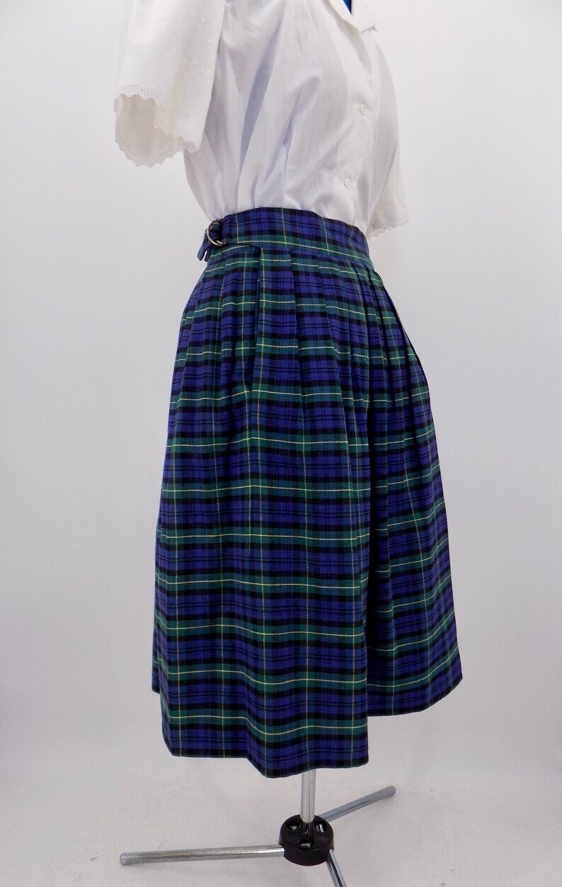 Vintage 90s does 50s David Brooks Green, Blue, and Yellow Plaid A-Line Skirt W26