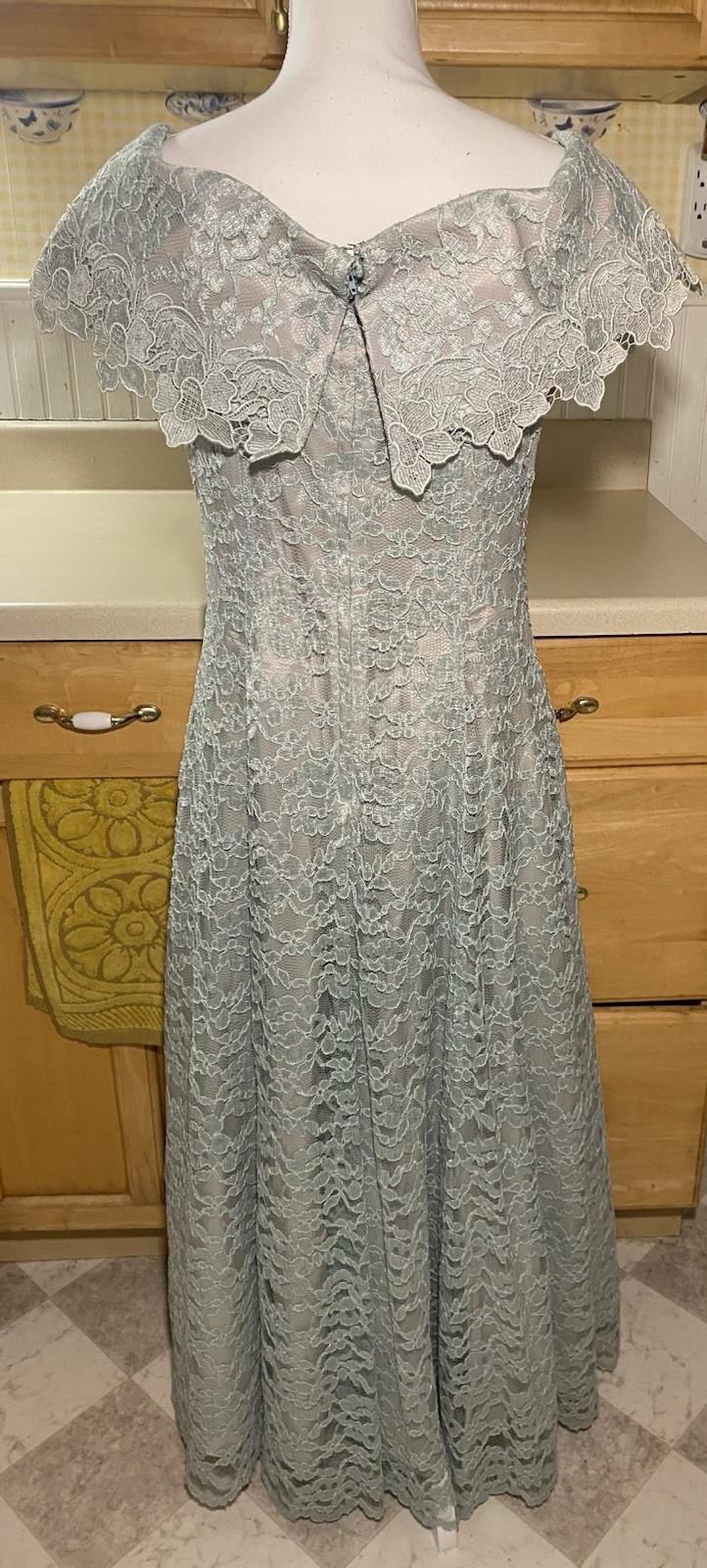 Vtg 80s Dress Cachet By Bari Protas Sage Green Lace Full Length Gown Sz 12