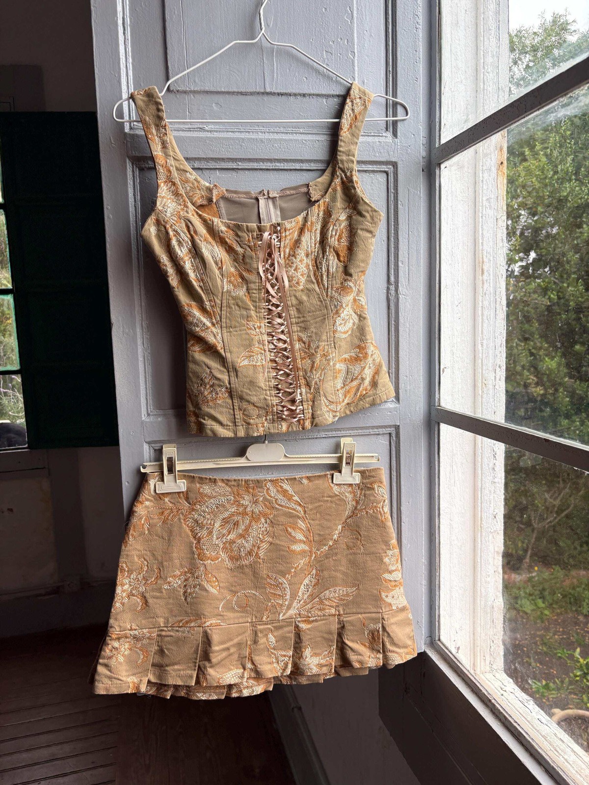 Y2K Brocade Two Piece Set, Women Corset Top Mini Skirt, Gold Floral Coquette Par
