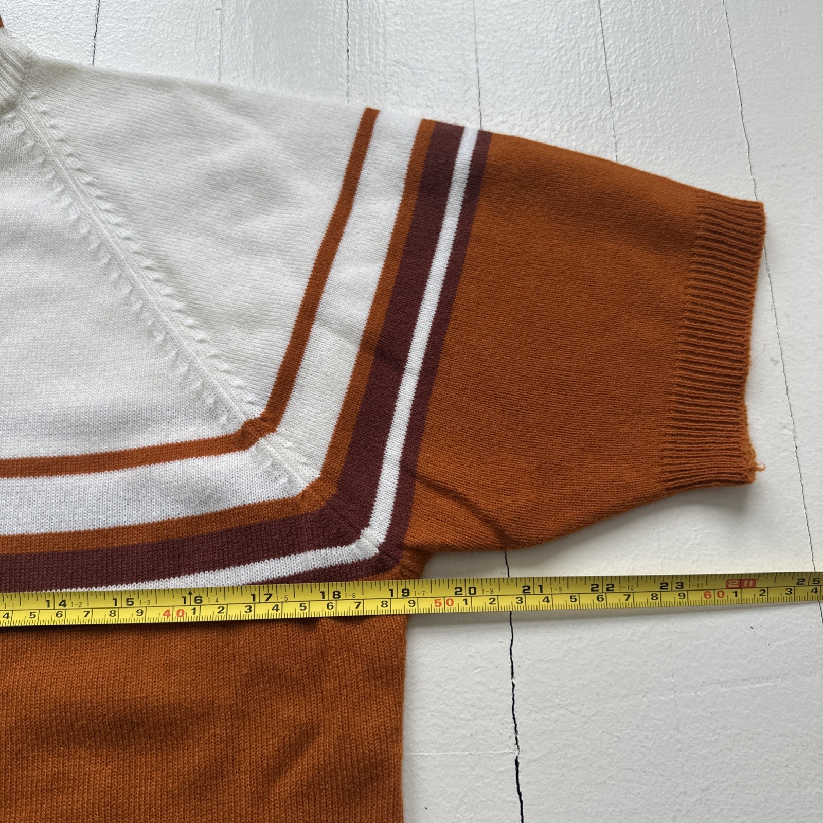 VTG 60s/70s Lightweight Striped Short Sleeve Sweater Orange Brown Stripes Small
