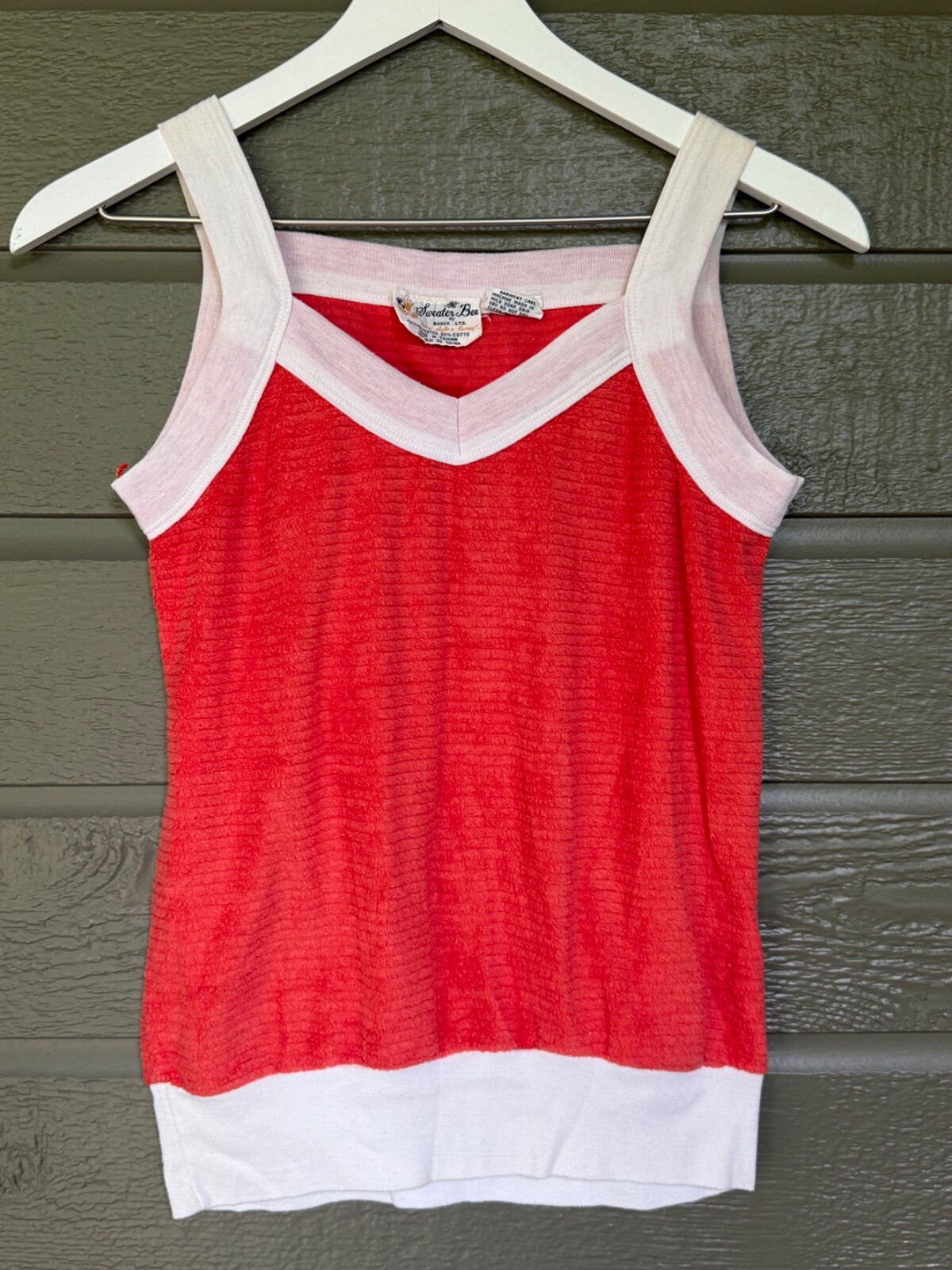 Vintage Women’s Tank Top Sweater Bee by Banff Medium Move TV Prop Wardrobe 1980s