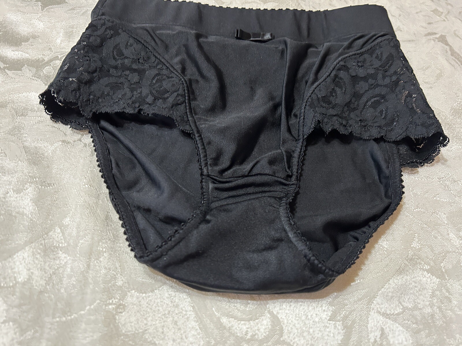 Vtg 90’s VICTORIA’S SECRET 570777 Moderate Control Shaping L Black Panties