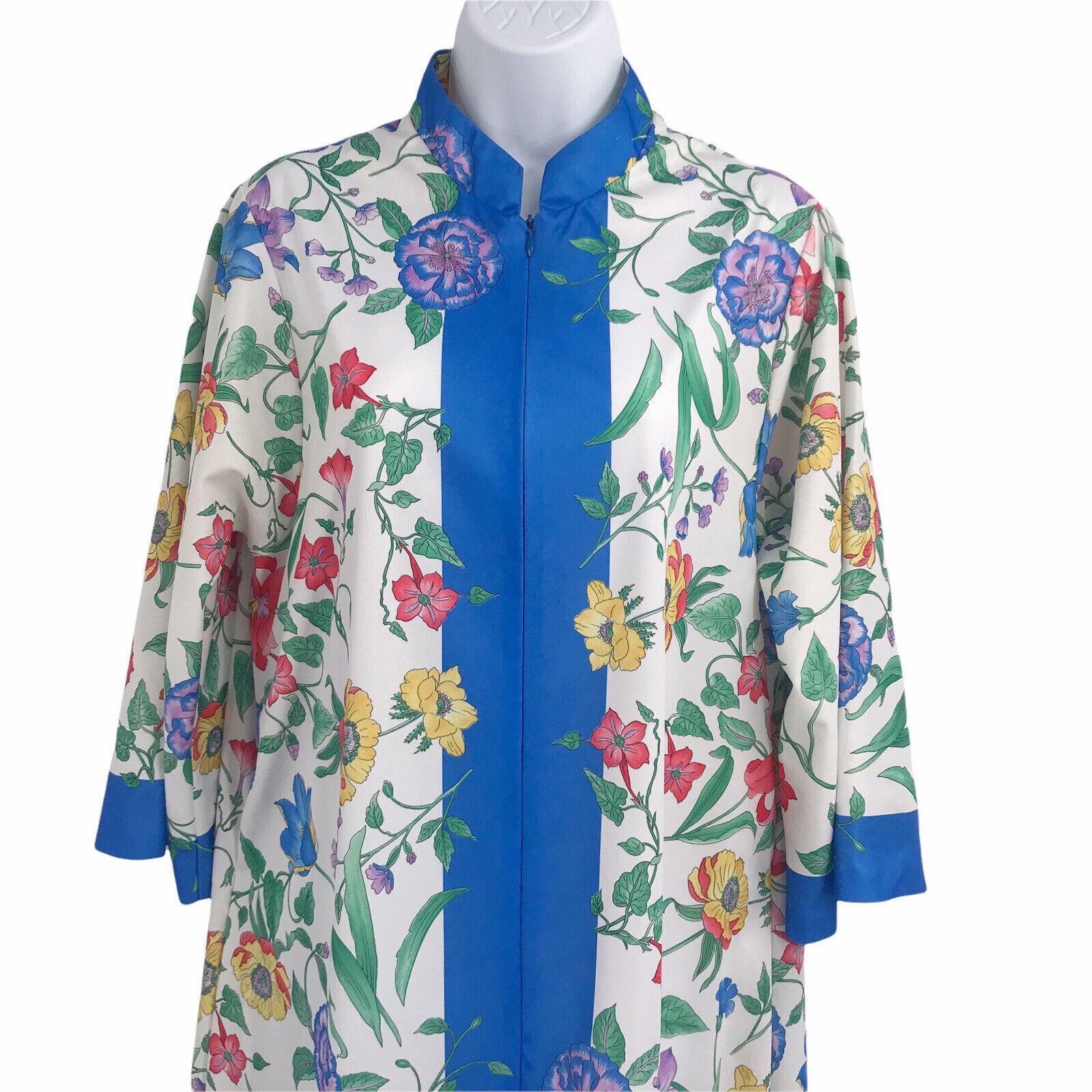 EVELYN PEARSON WOMEN’S SIZE MEDIUM FRONT ZIPPED FLORAL ROBE