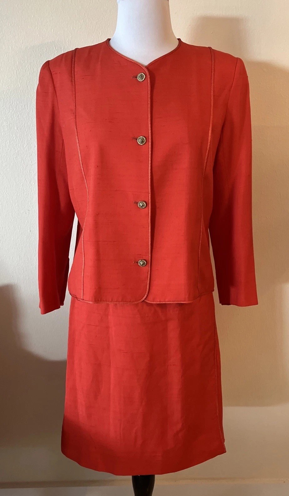 CHANEL vtg for Sara Fredericks Silk Red 2 Piece Skirt Suit~ Size S~ Gorgeous!