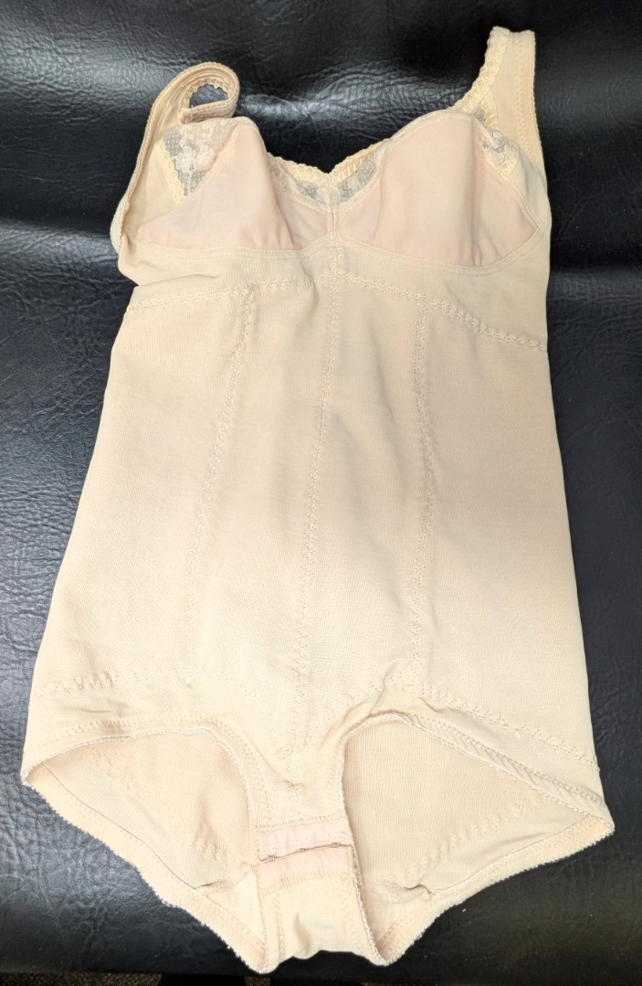 Vintage Subtract 36B Beige Shapewear Bodysuit Body Briefer Shaper Girdle 2533