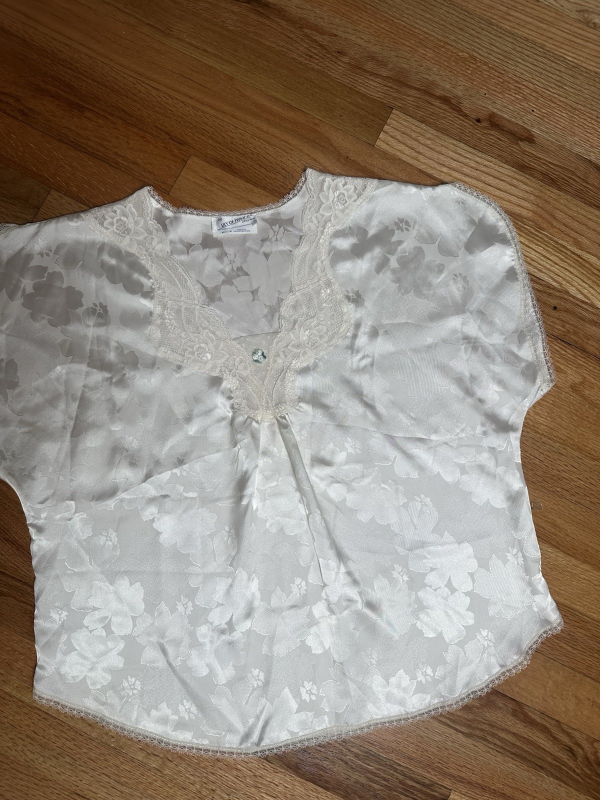 Vintage Lily of France Sleepwear Lace Top Size Medium White Floral