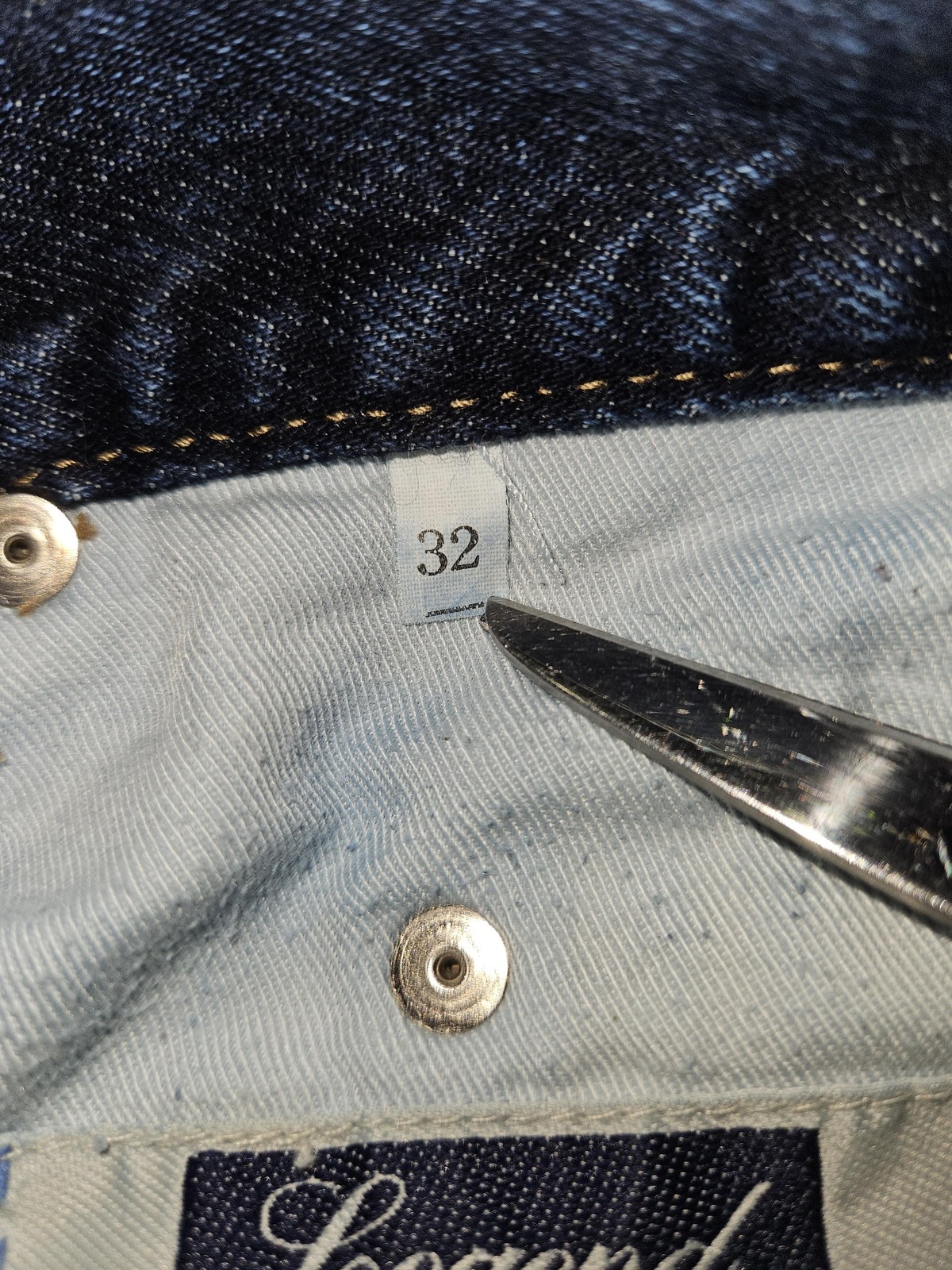 Vintage Legend BKE Jeans Women’s 32×31 Blue Supreme Fit Straight Button Fly