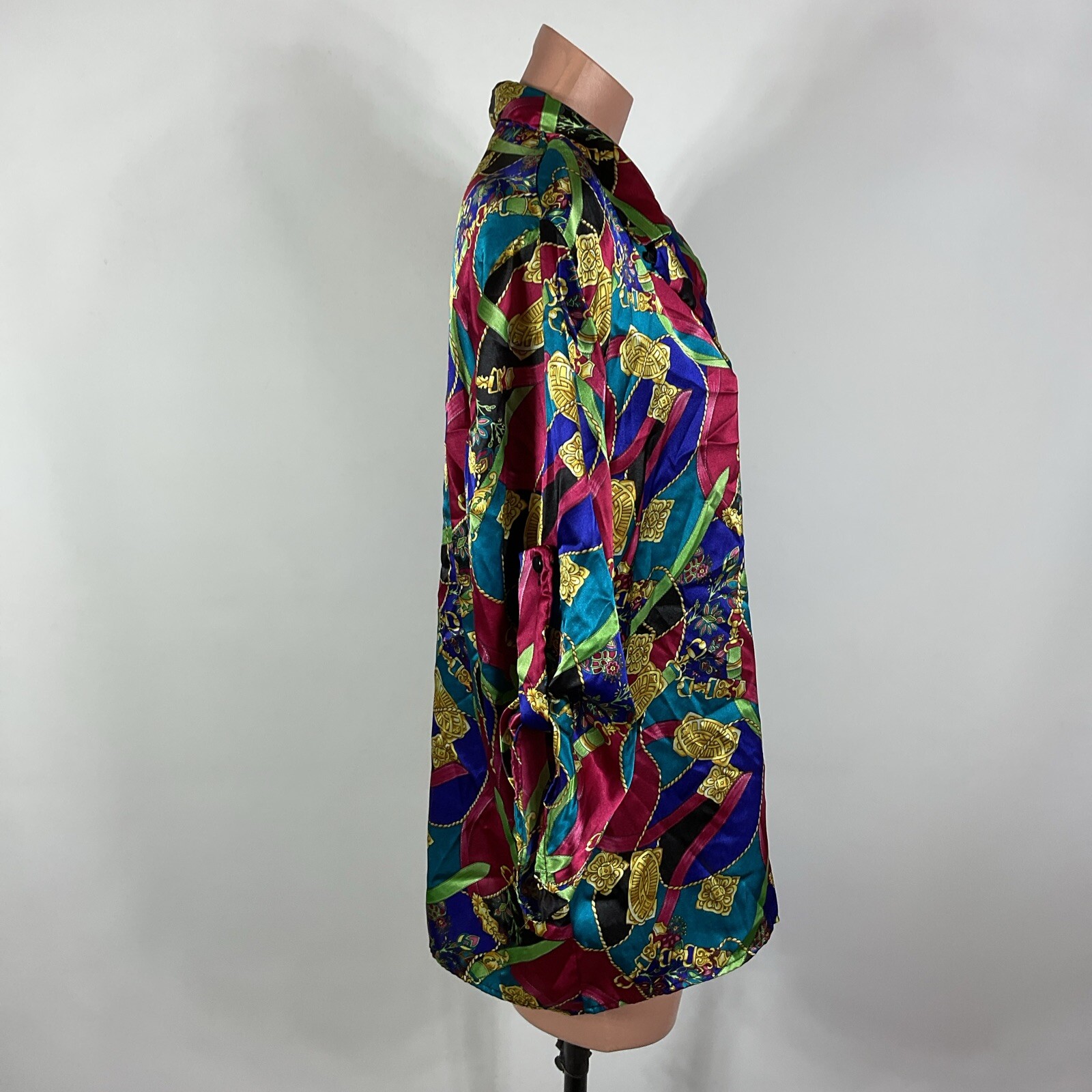 Vintage Leslie Fay Blouse SZ L Colorful Women’s Shimmer Satin Button Up Chains