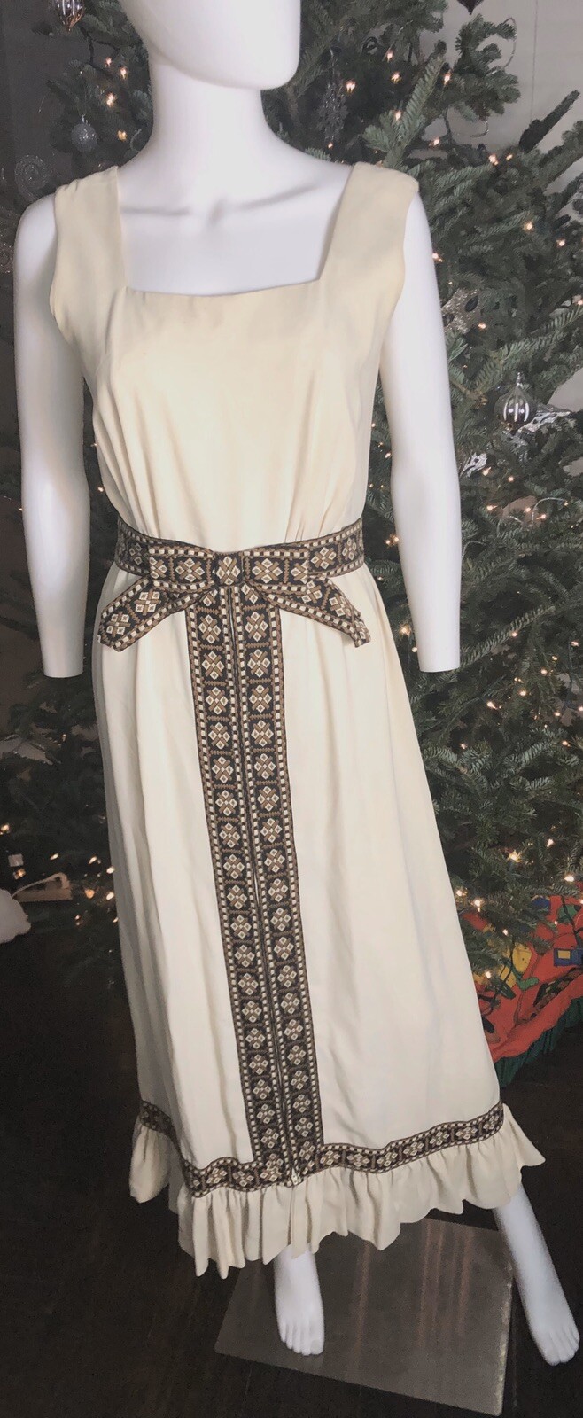 Vintage 60s 70’s Women Medium Dress Neutrals Sleeveless Maxi Ruffles Homemade
