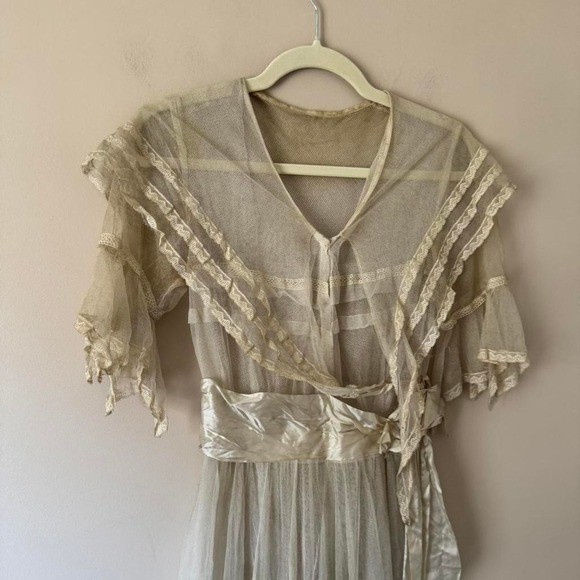 Antique Net Lace Dress XXS – AS IS ruffle silk bow lace edwardian