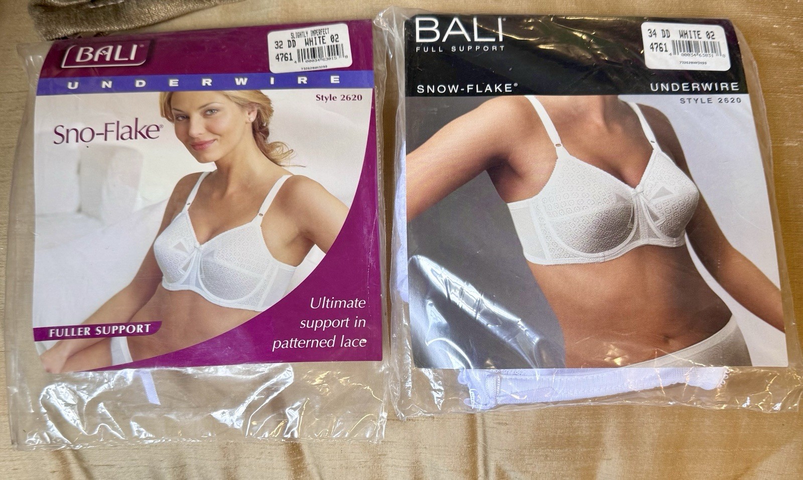 Lot of 2 Vintage NOS Bali Sno-Flake Underwire Bras Style 2620 White 34DD 32DD