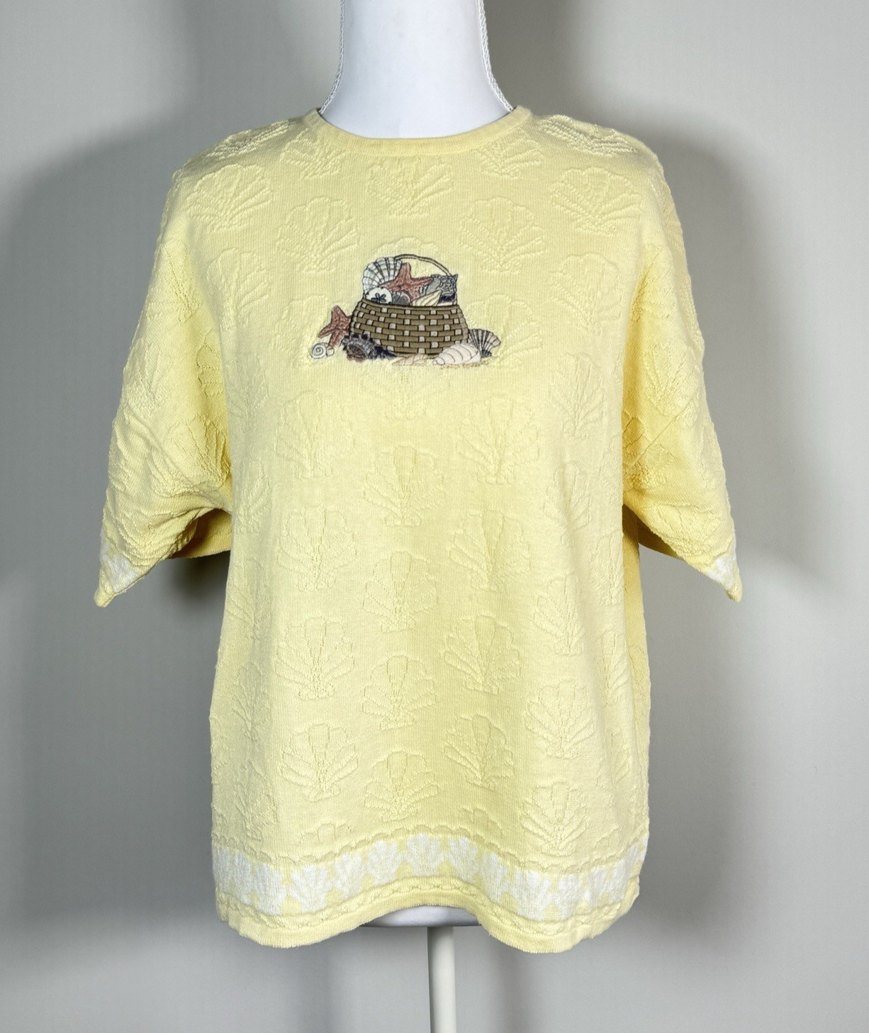 Vintage La Moda Cotton Ramie Textured Shell Motif Knit SS Sweater Yellow Sz L