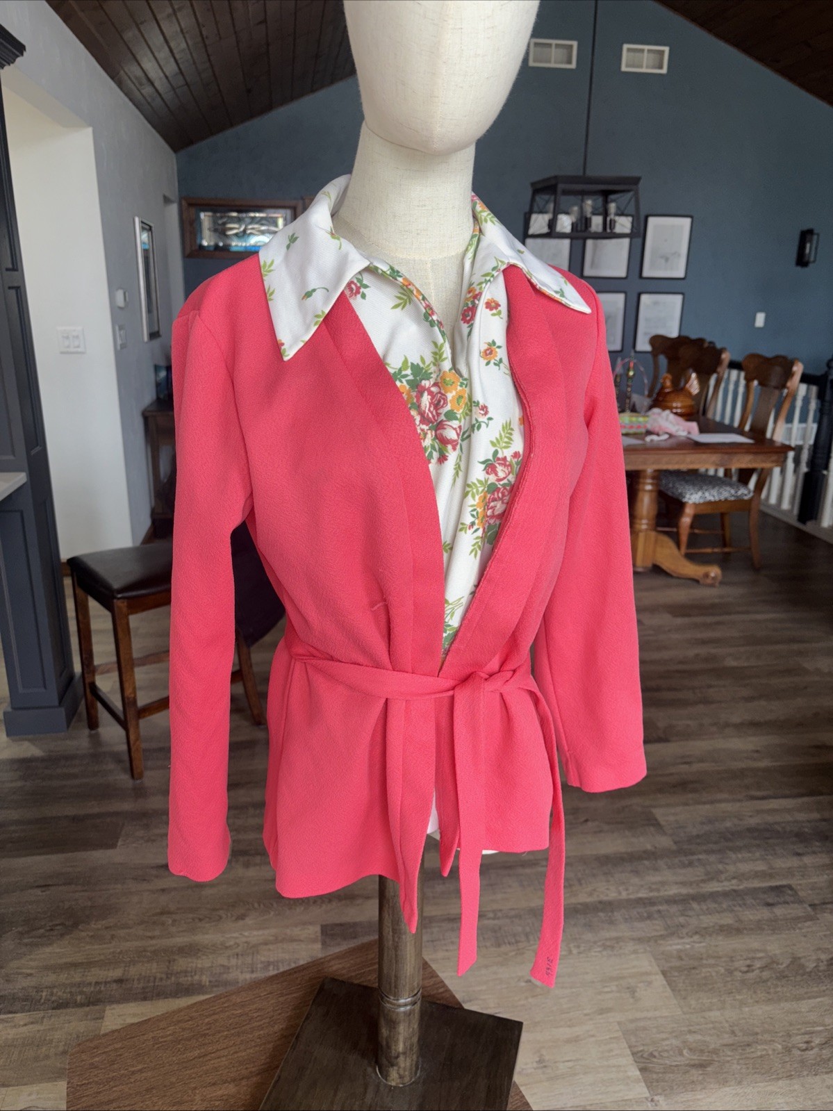 1960s vintage women’s shirt regular size Small? See pics.