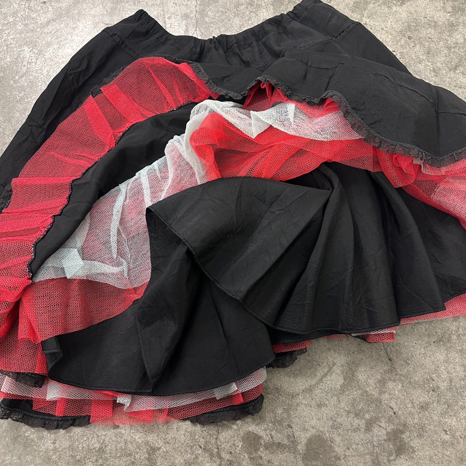 1950s Womens Black Taffeta Ruffle Tulle Skirt Peek-A-Boo Ruffle Uneven Hem Sz S
