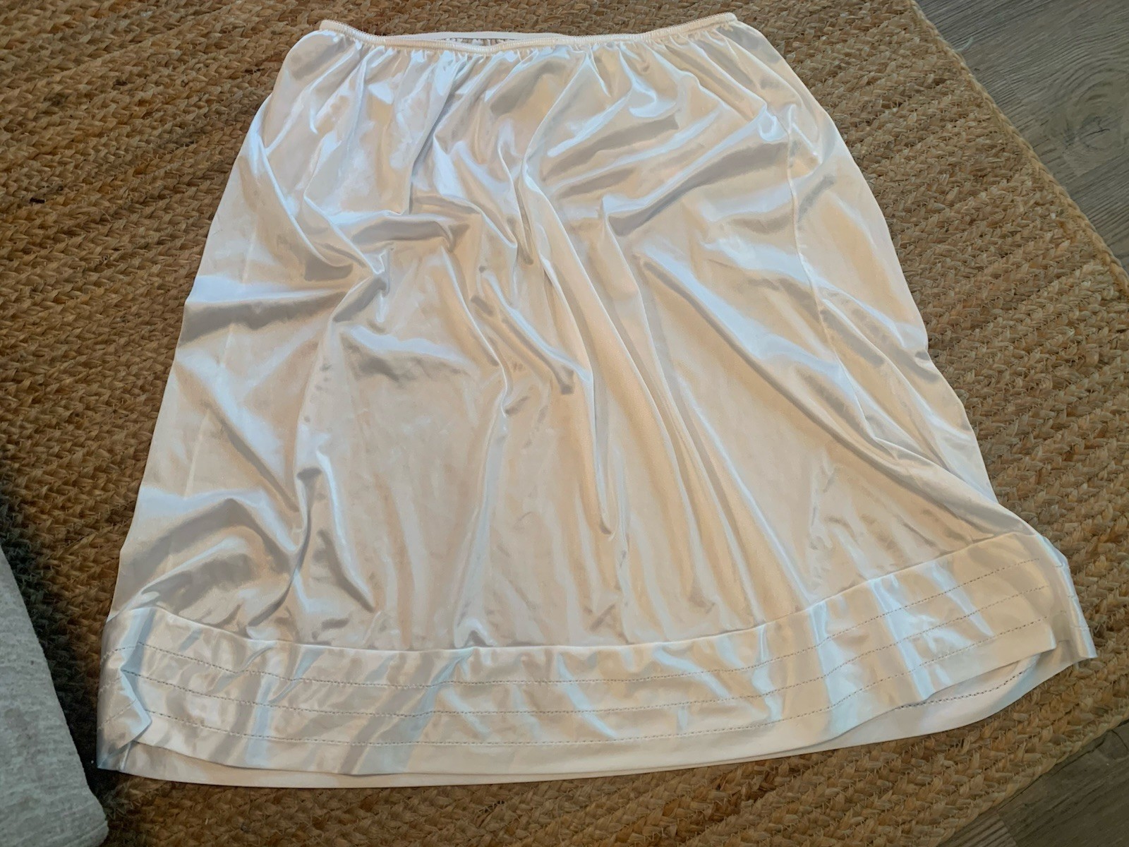 VELROSE HALF SLIP, SIZE 5X, White Nylon, 31” Long, EPOC