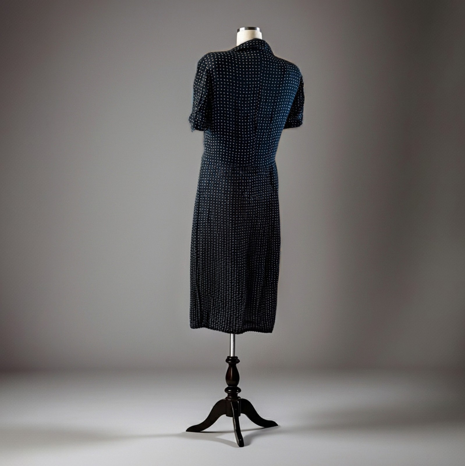 Authentic 1987 Vintage Nienhaus Munich W Germany Dark Starburst Midi Dress RARE