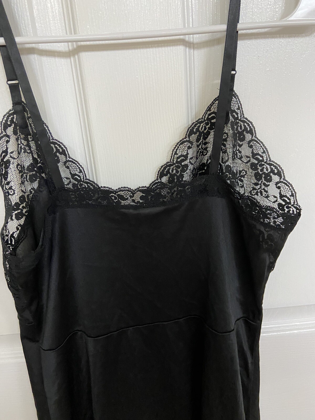 DAWN to DUSK BLACK SIZE 34 FULL SLIP STYLE 1875 Lacey Sexy Vintage