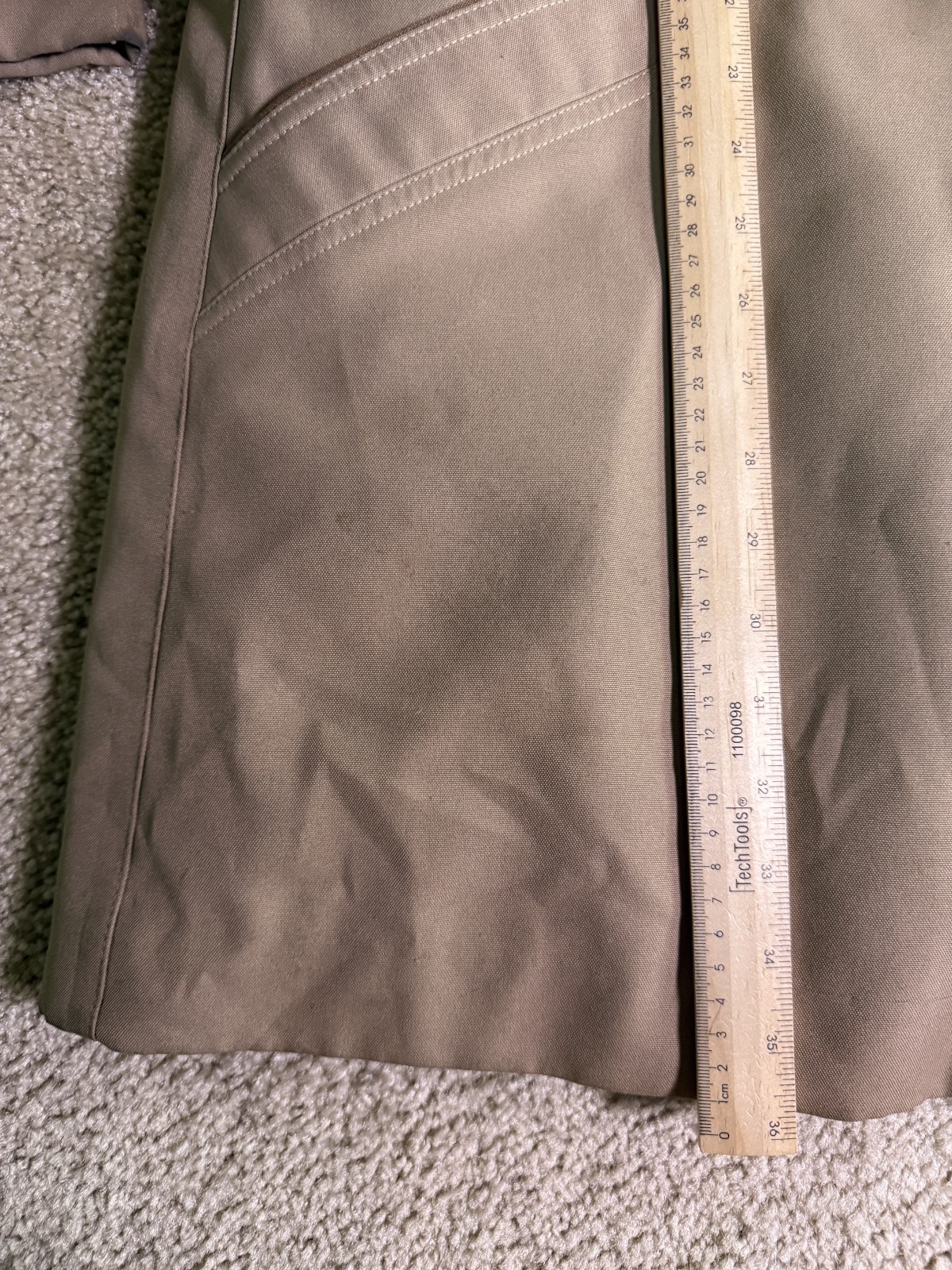 Vintage Womens Beige Wool Coat With Fur Collar And Lining Button Front Size L