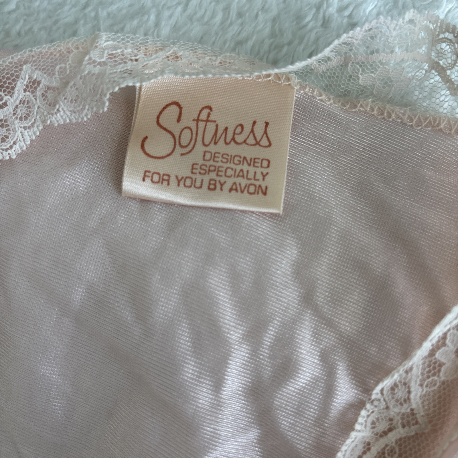 Softness by Avon S Vintage Pink 2 Piece Robe Nightgown Set Lace