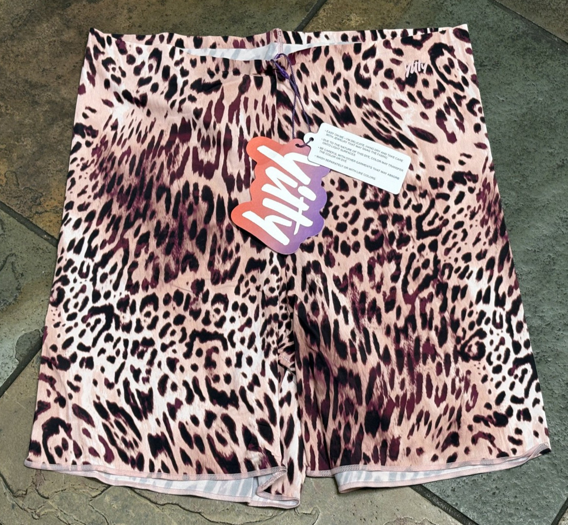 YITTY Fabletics XL Hi Waist Leopard Control Light Weight Shaping Shorts NWT