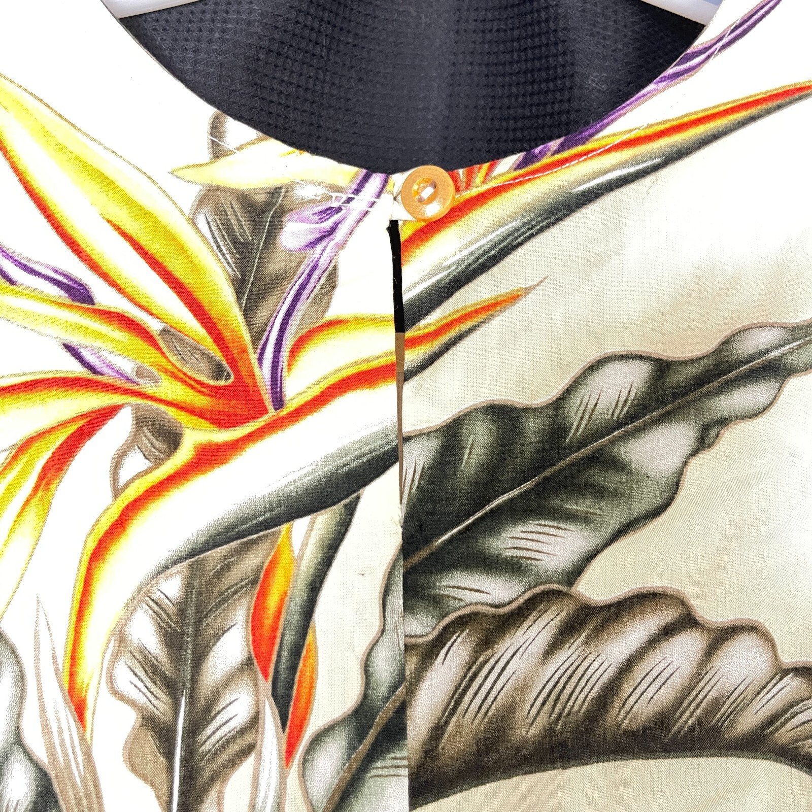 Paradise Found Women’s Vtg Hawaiian Dress Rayon size Small Birds of Paradise