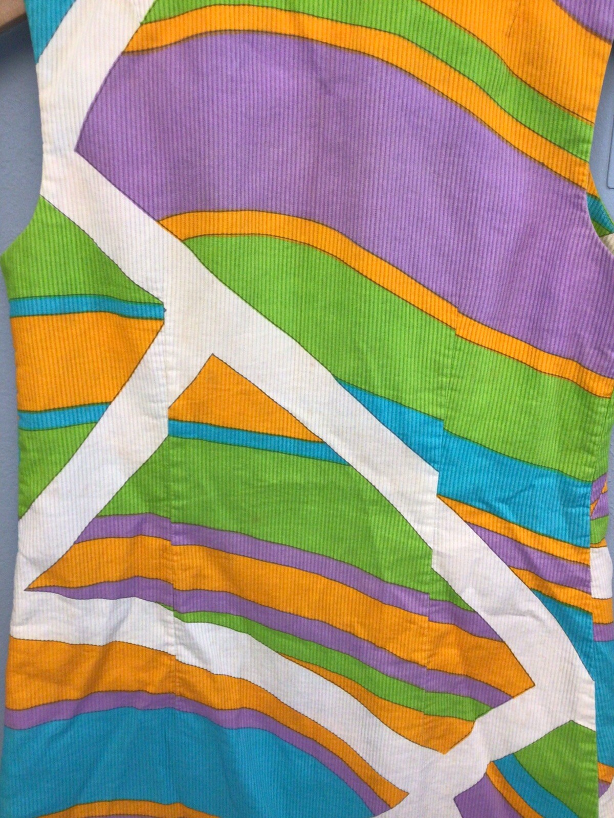 VINTAGE TORI RICHARDS HONOLULU COLORFUL 70’s MOD GOGO BUTTON WOMANS MINI DRESS