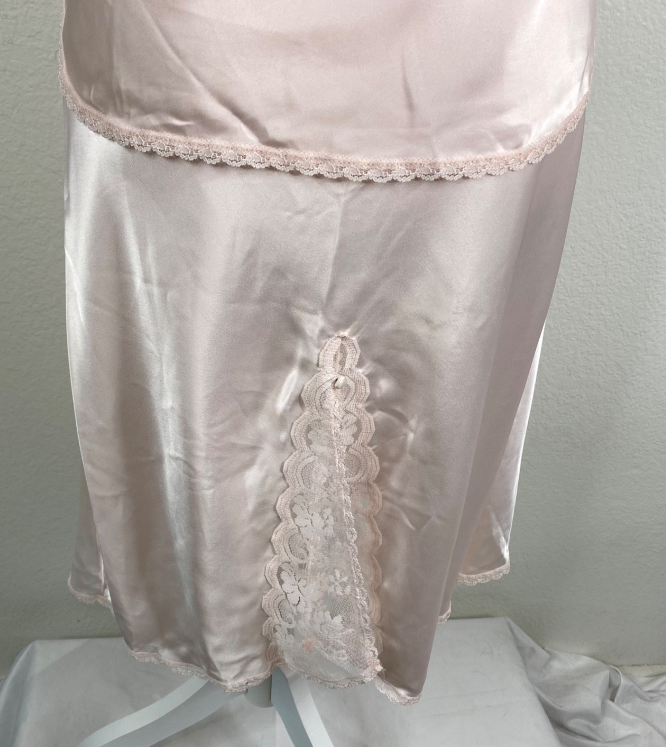 Vintage Maidenform Chantilly Camisole Sz 34 And Slip Sz M Set Pink Lace Dainty