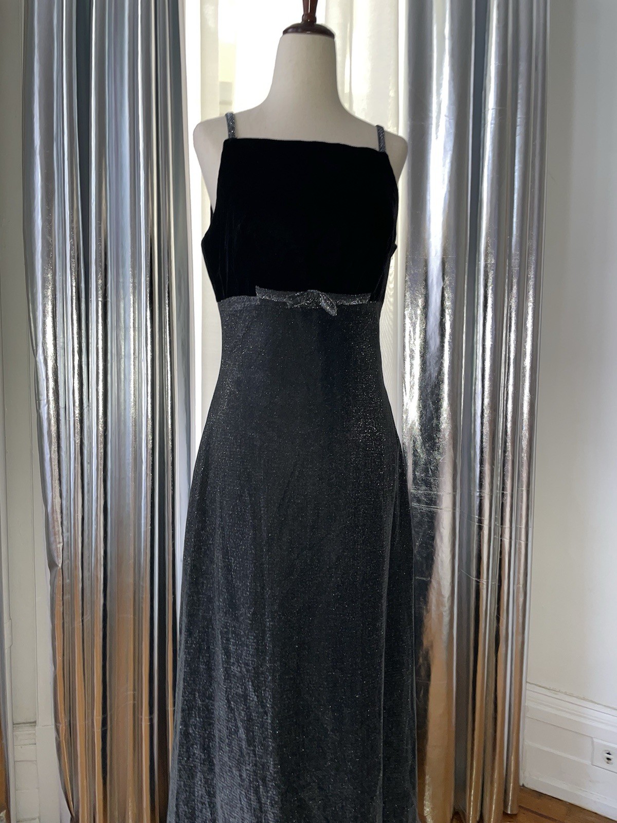 Vintage Blondie And Me By Linda Bernell Black Velvet And Silver Formal Dress