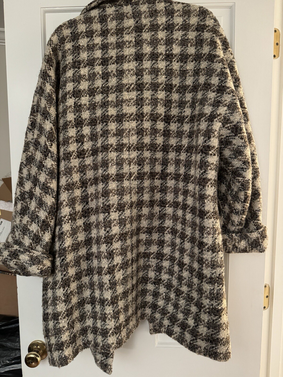 Cool Vintage Women’s Wool Coat – Cream, Black & Taupe Button
