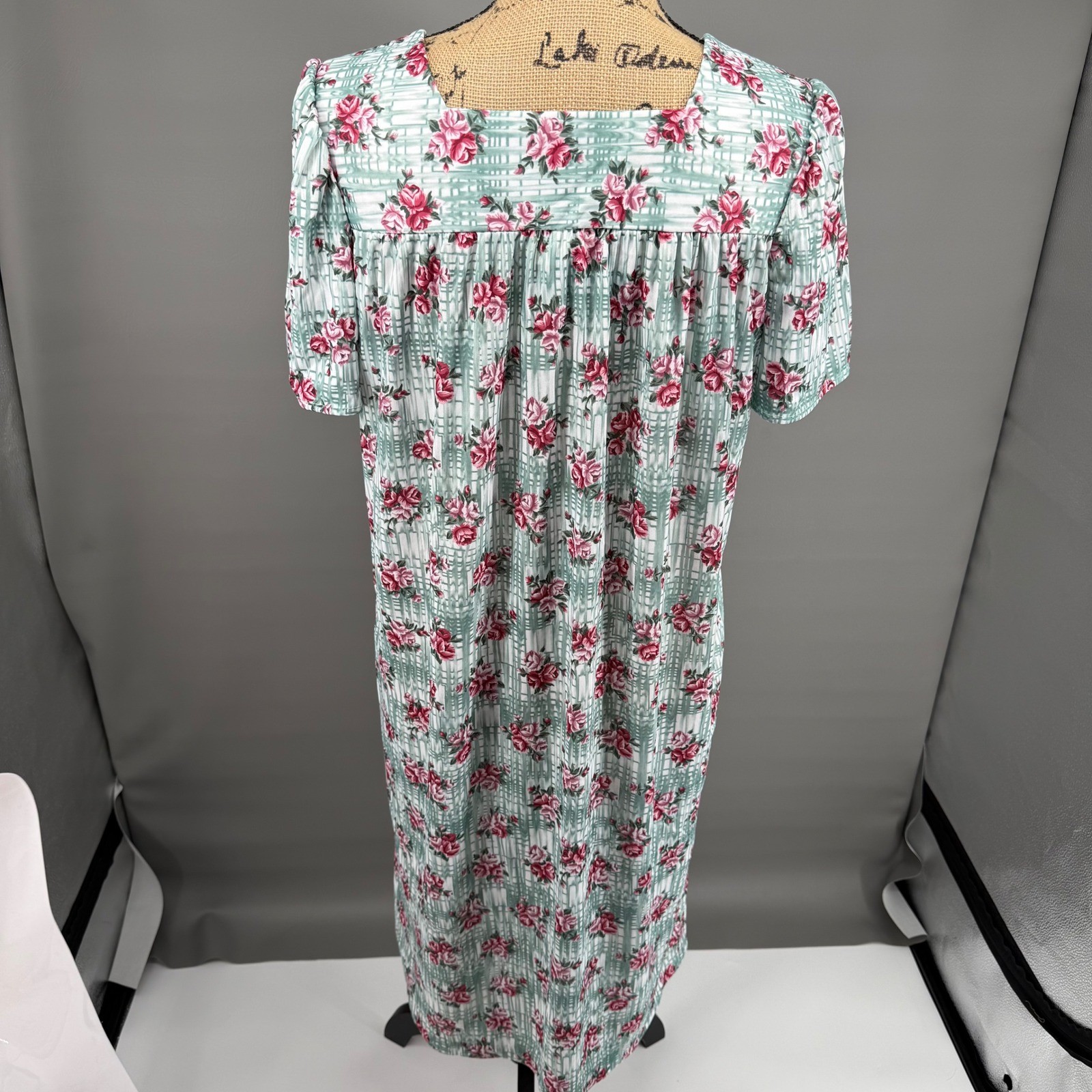 Vtg Carriage Court Nightgown Mumu M Green Pink Floral Plaid Square Neck Midi