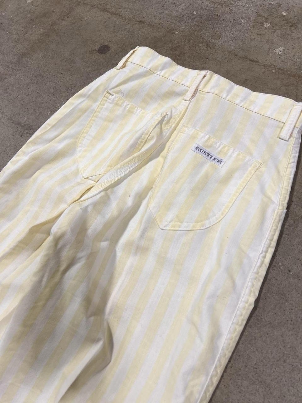VTG 80s Rustler Cream and yellow striped wide leg pants relaxed fit size 24×26