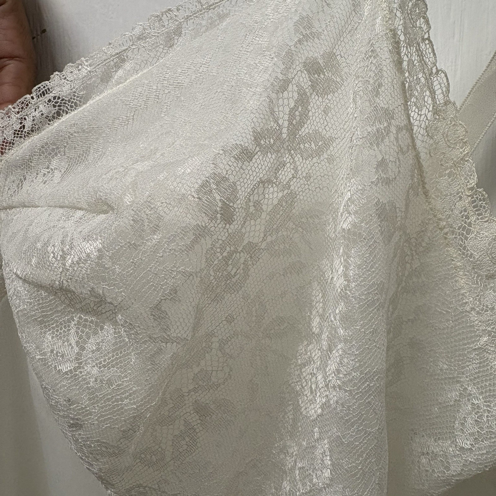 Vintage Vanity Fair Tricot Nylon Lace Slip Sz 36 Made in USA Style 3-8-68