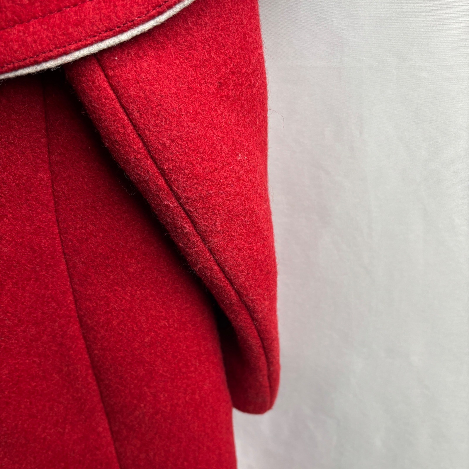 Vintage BOOS Austrian Style Red Wool Capelet Coat Cape Heritage Dark Academia