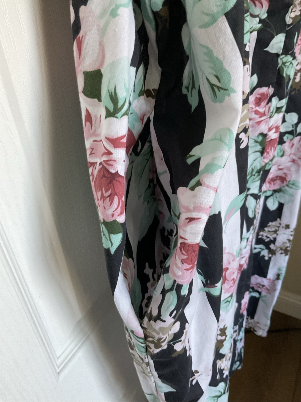 VTG Anthony Richards 1980s Black/Pink Roses Housedress Size 4X New