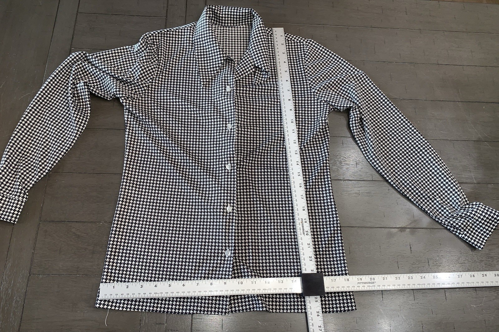 B6 80s Black White Houndstooth Button Front Blouse Long Sleeve Collared MEDIUM
