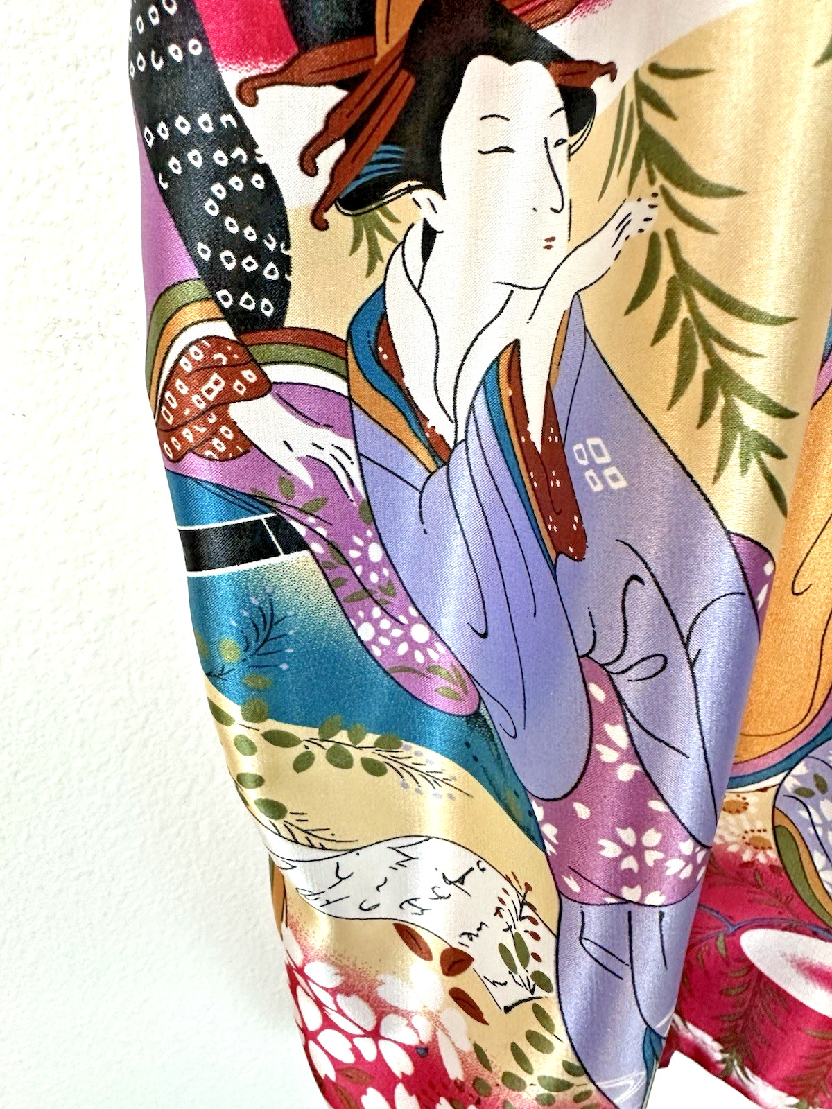VTG ORIENTAL VILLAGE NWT Women’s Silk Robe Red Floral Geisha Bathhouse Kimono