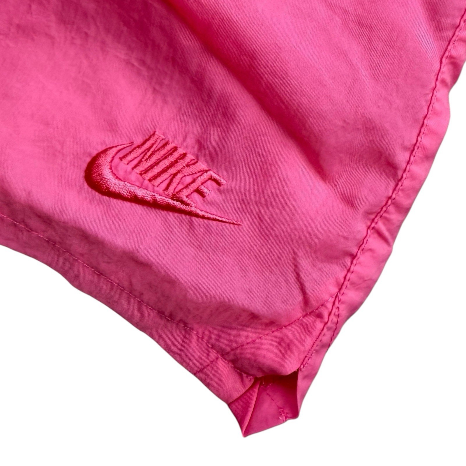 vintage nike 90s nylon womens shorts size M 10-12 pants sports pink shiny TS15