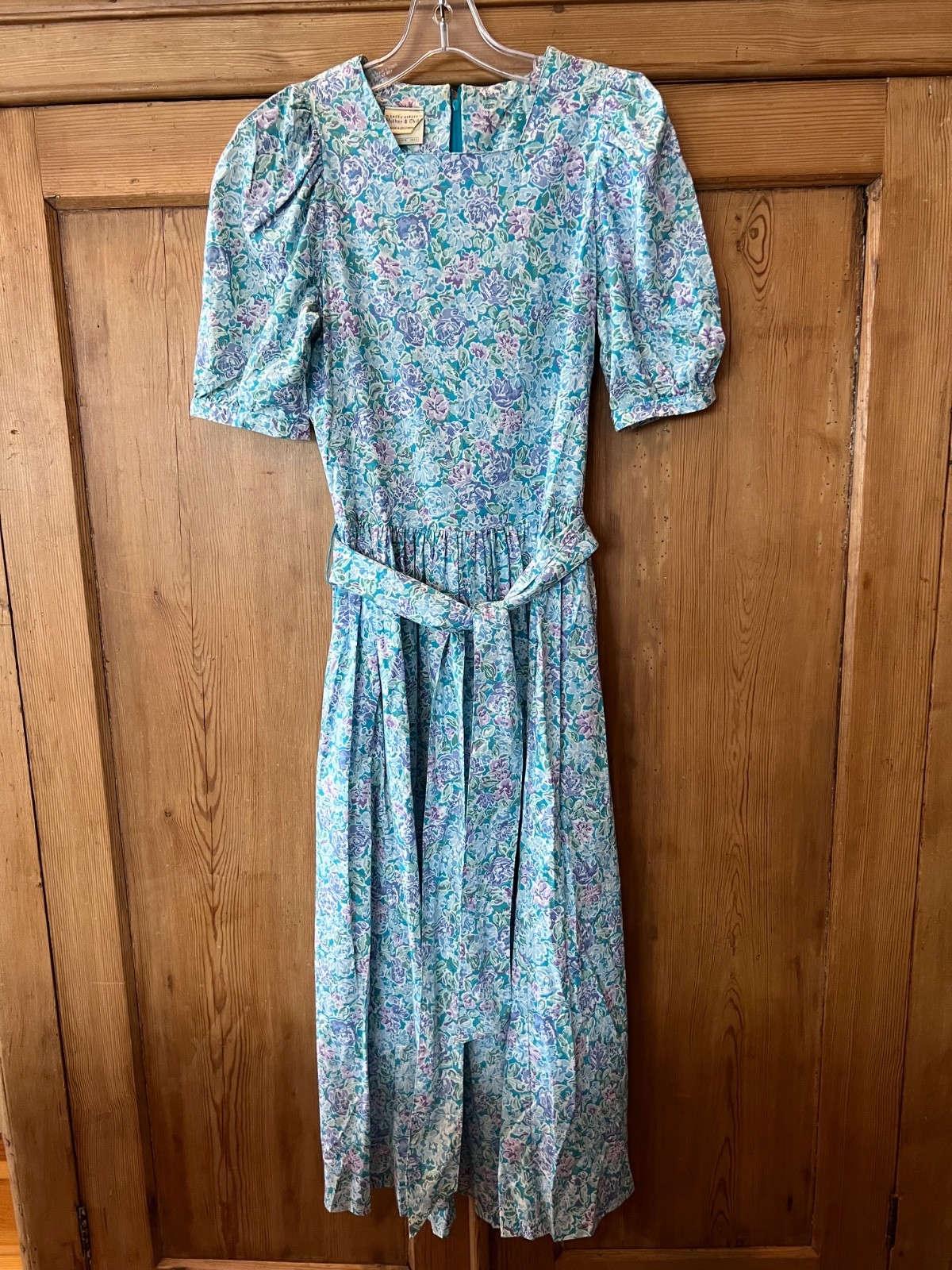 Vintage Laura Ashley Floral Midi Dress Cotton Size 8 Romantic Pockets