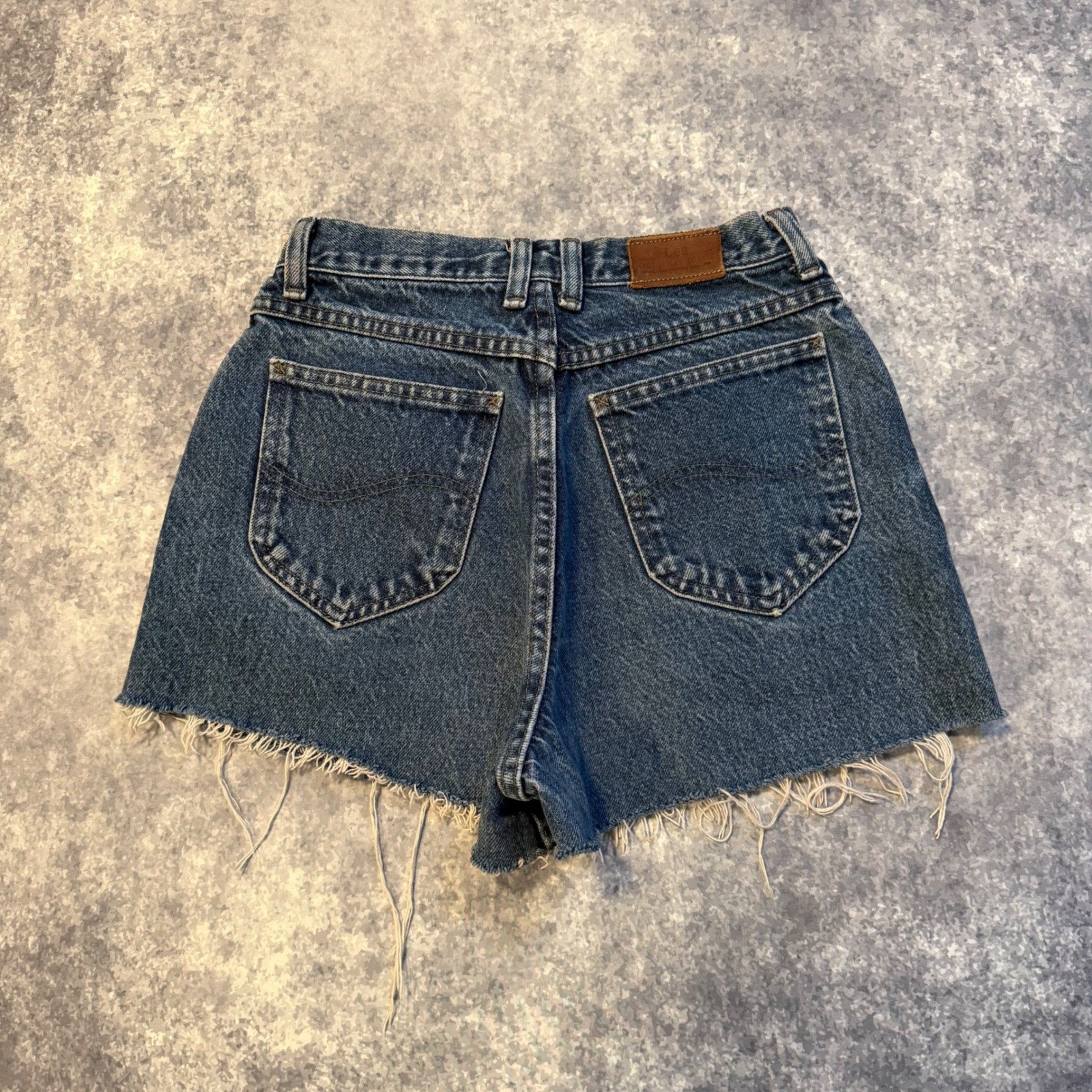 Vintage Lee High Waisted Denim Cut Off Shorts Medium Wash Blue Cotton USA Made 9