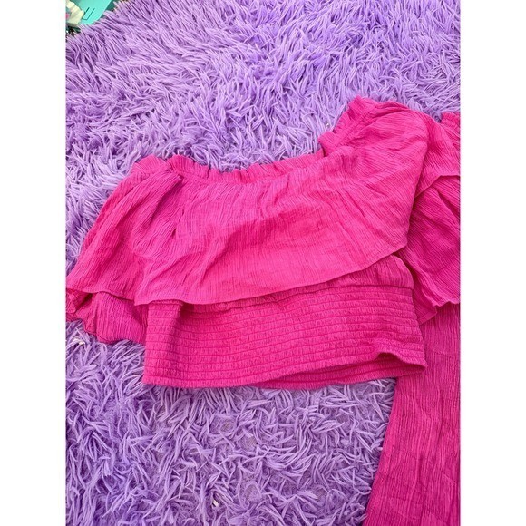 Vici dolls Flying tomato 2 piece skirt and top set pink and red size medium