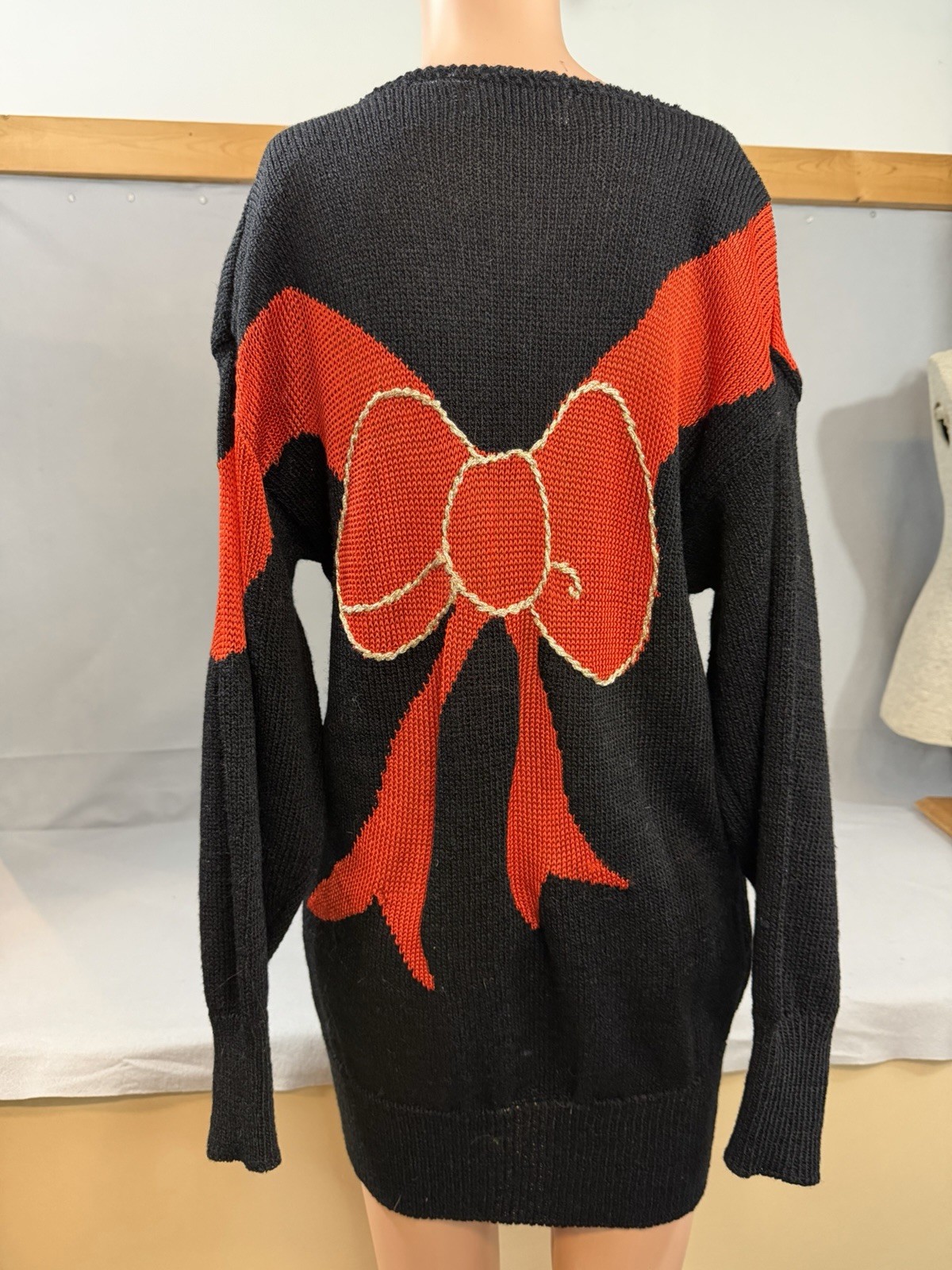 Vtg Maurada Flapper Girl Christmas Embellished Pearl Oversize Sweater Whimsigoth
